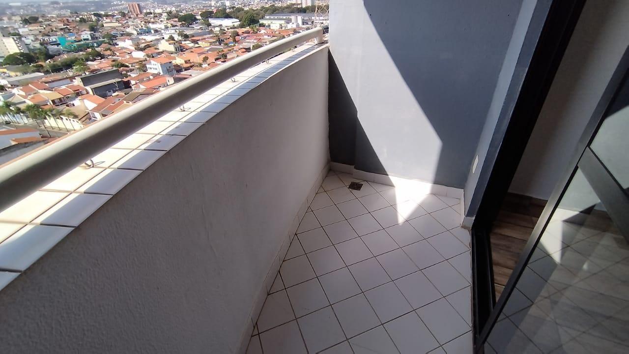 Apartamento à venda com 3 quartos, 60m² - Foto 3