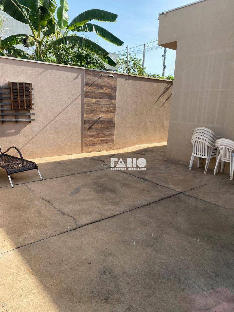 Casa à venda com 2 quartos, 115m² - Foto 3