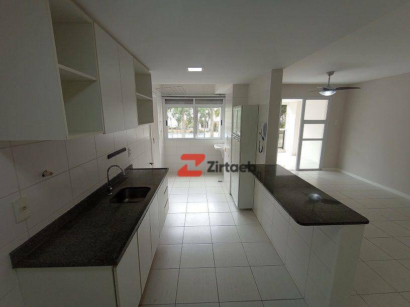 Apartamento para alugar com 3 quartos, 115m² - Foto 35