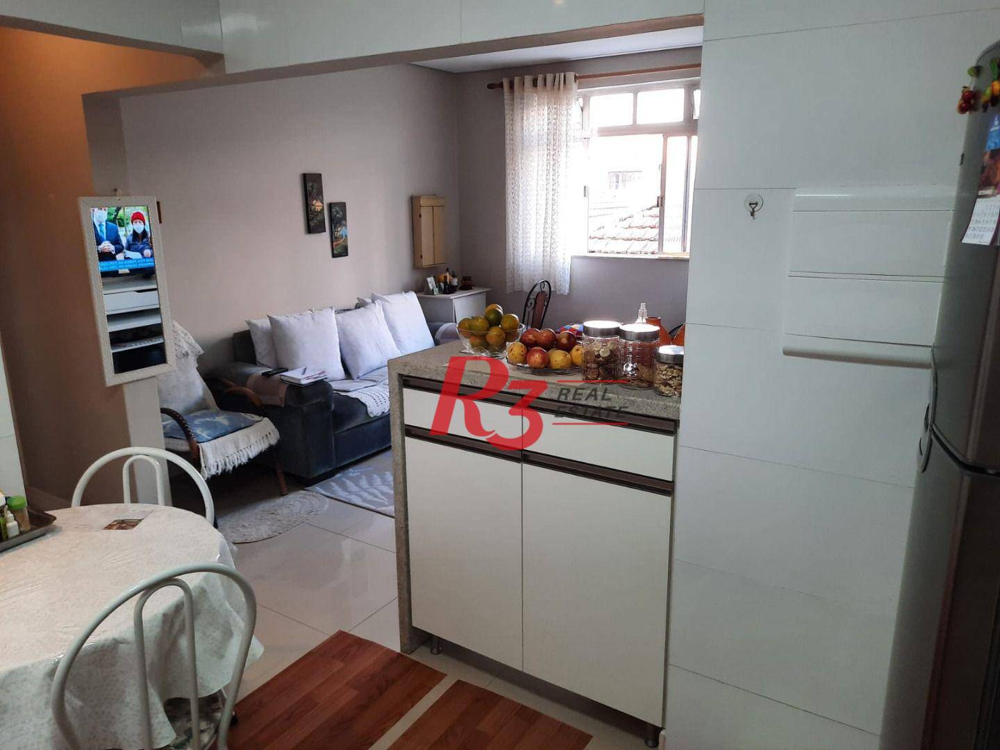 Apartamento à venda com 2 quartos, 70m² - Foto 6