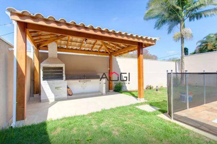 Casa à venda com 4 quartos, 376m² - Foto 9