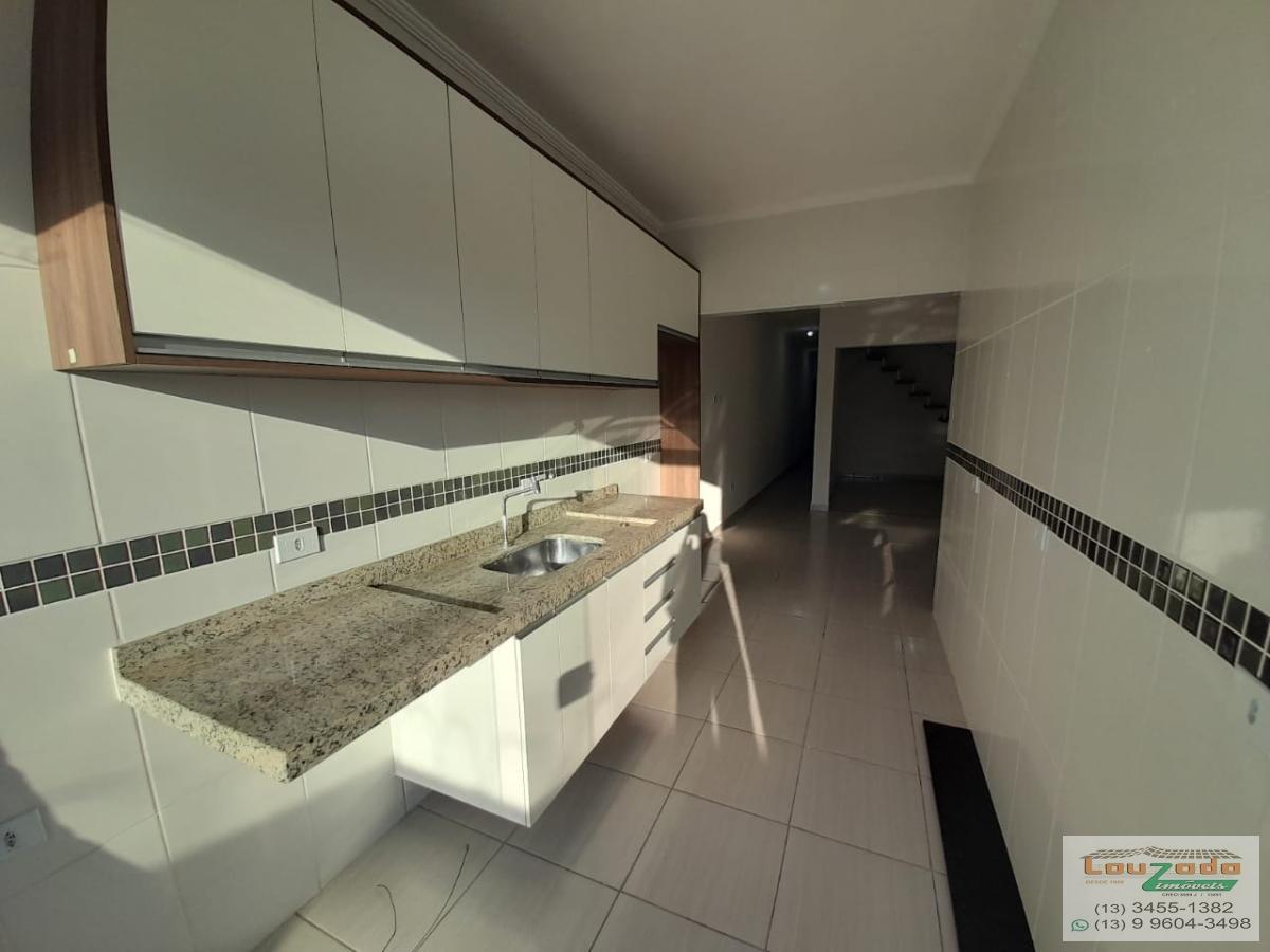 Casa à venda com 2 quartos, 150m² - Foto 2