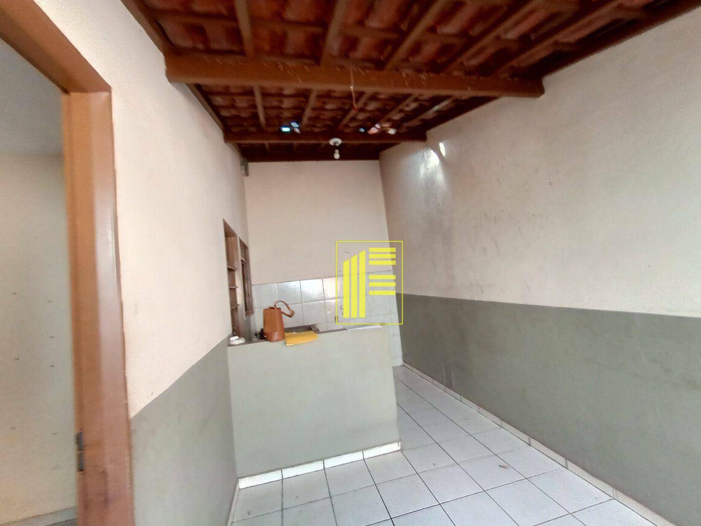 Casa para alugar com 1 quarto, 50m² - Foto 6