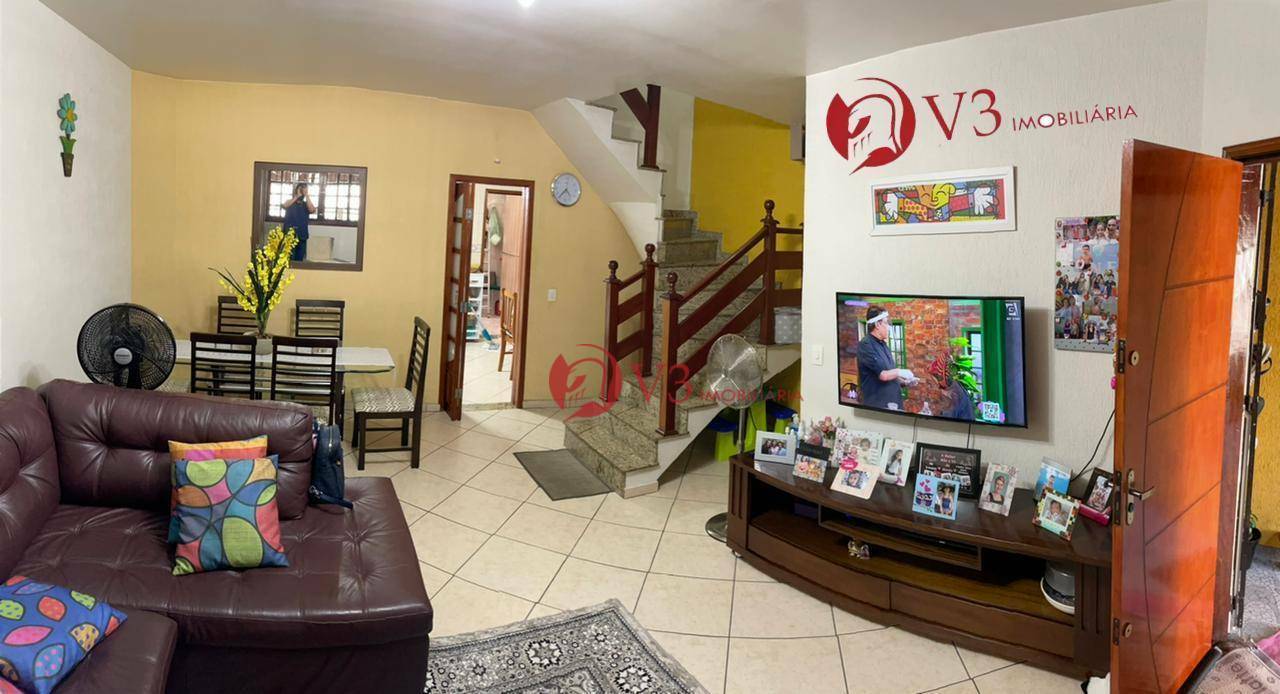 Sobrado à venda com 3 quartos, 180m² - Foto 3