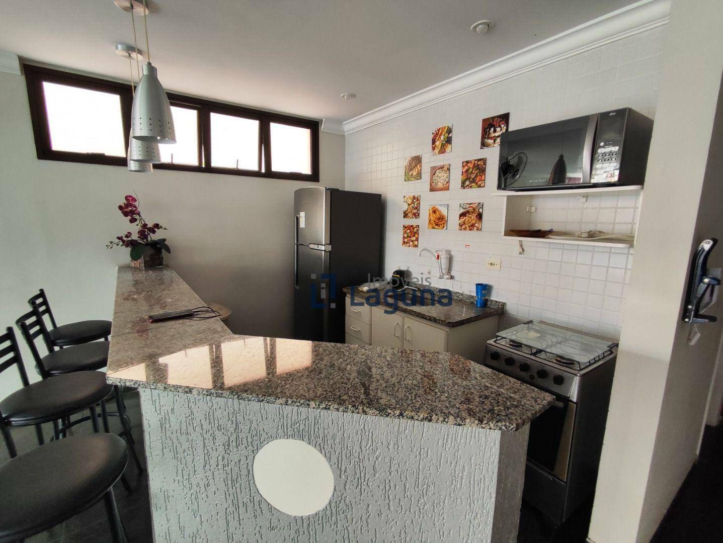 Apartamento para alugar com 3 quartos, 101m² - Foto 43