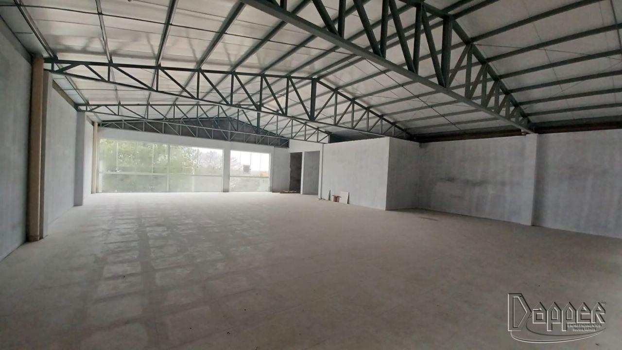 Prédio Inteiro para alugar, 600m² - Foto 2