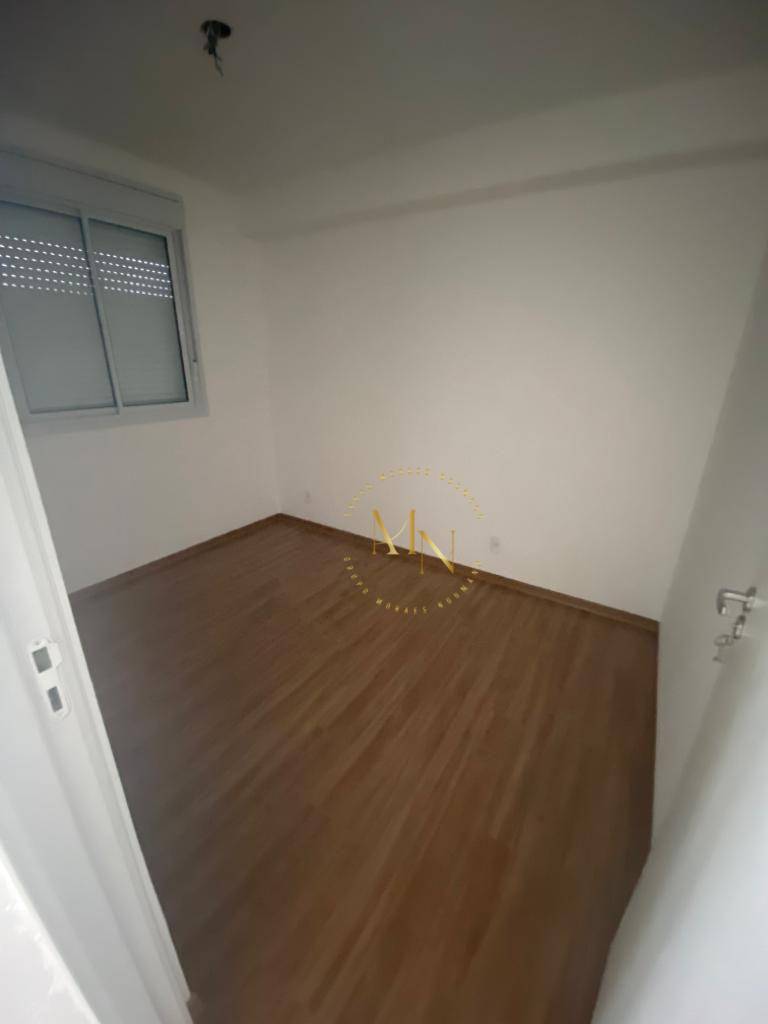 Apartamento à venda com 2 quartos, 36m² - Foto 11