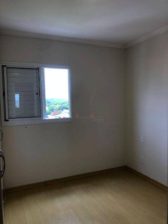 Apartamento à venda com 2 quartos, 75m² - Foto 18