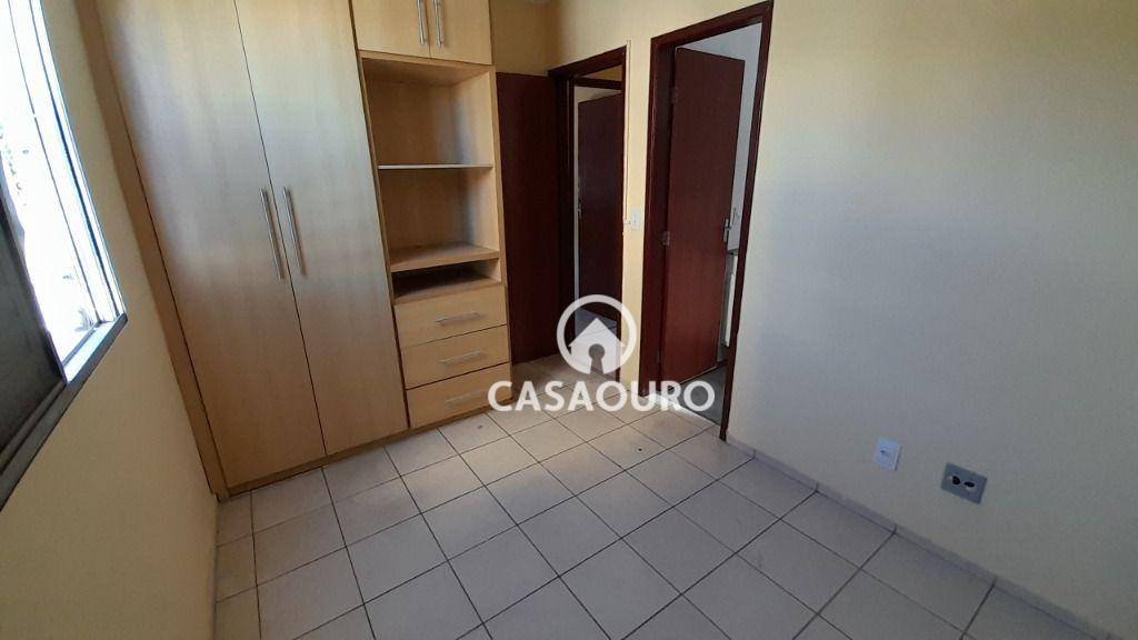 Apartamento à venda com 4 quartos, 100m² - Foto 8