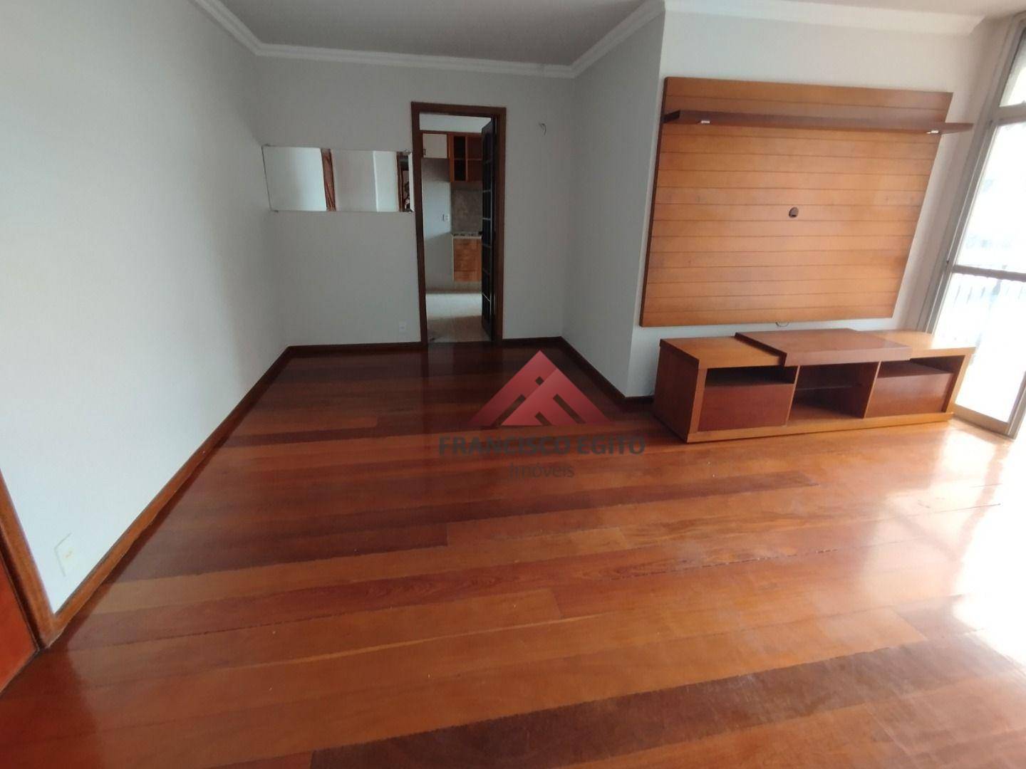 Apartamento à venda com 2 quartos, 90m² - Foto 4