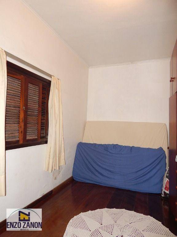 Casa à venda com 3 quartos, 259m² - Foto 17