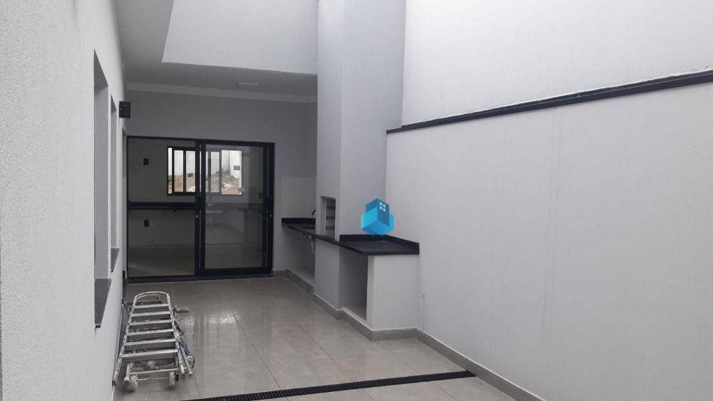 Casa à venda com 3 quartos, 105m² - Foto 20