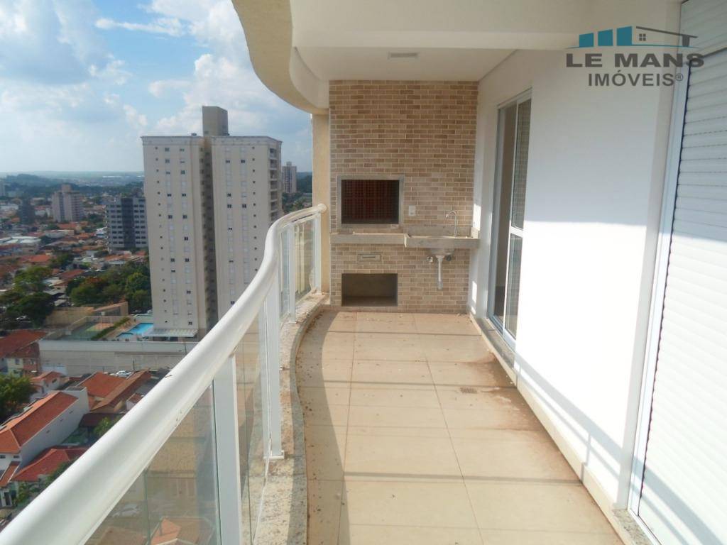 Apartamento à venda com 3 quartos, 118m² - Foto 1