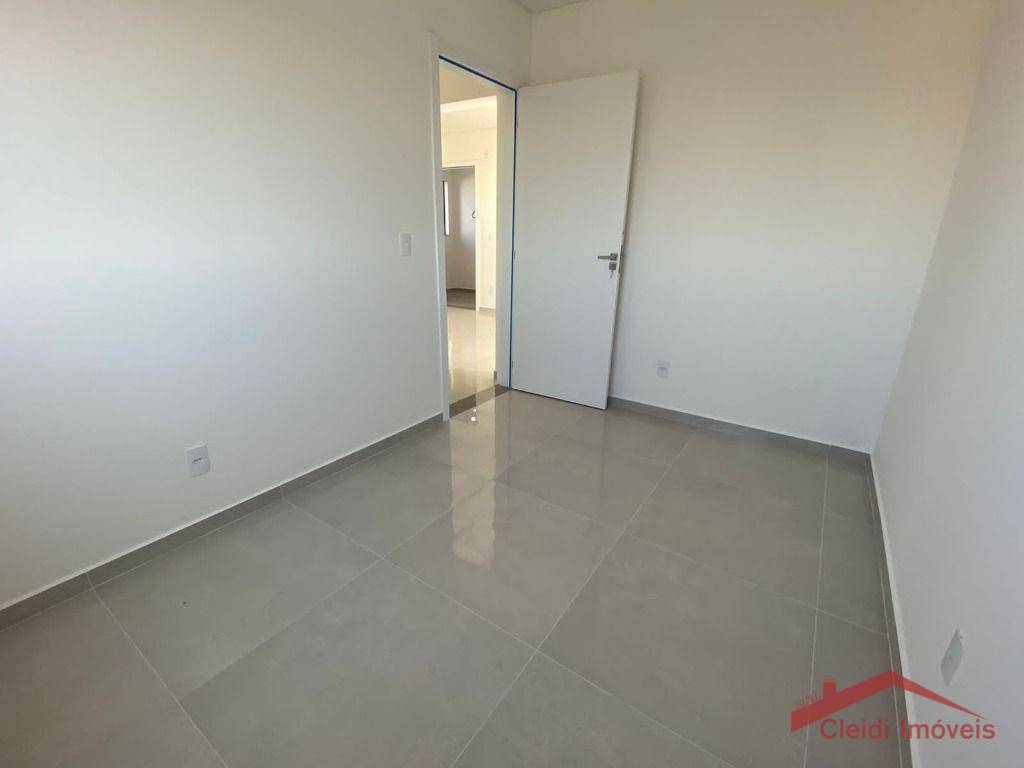 Apartamento à venda com 2 quartos, 55m² - Foto 9