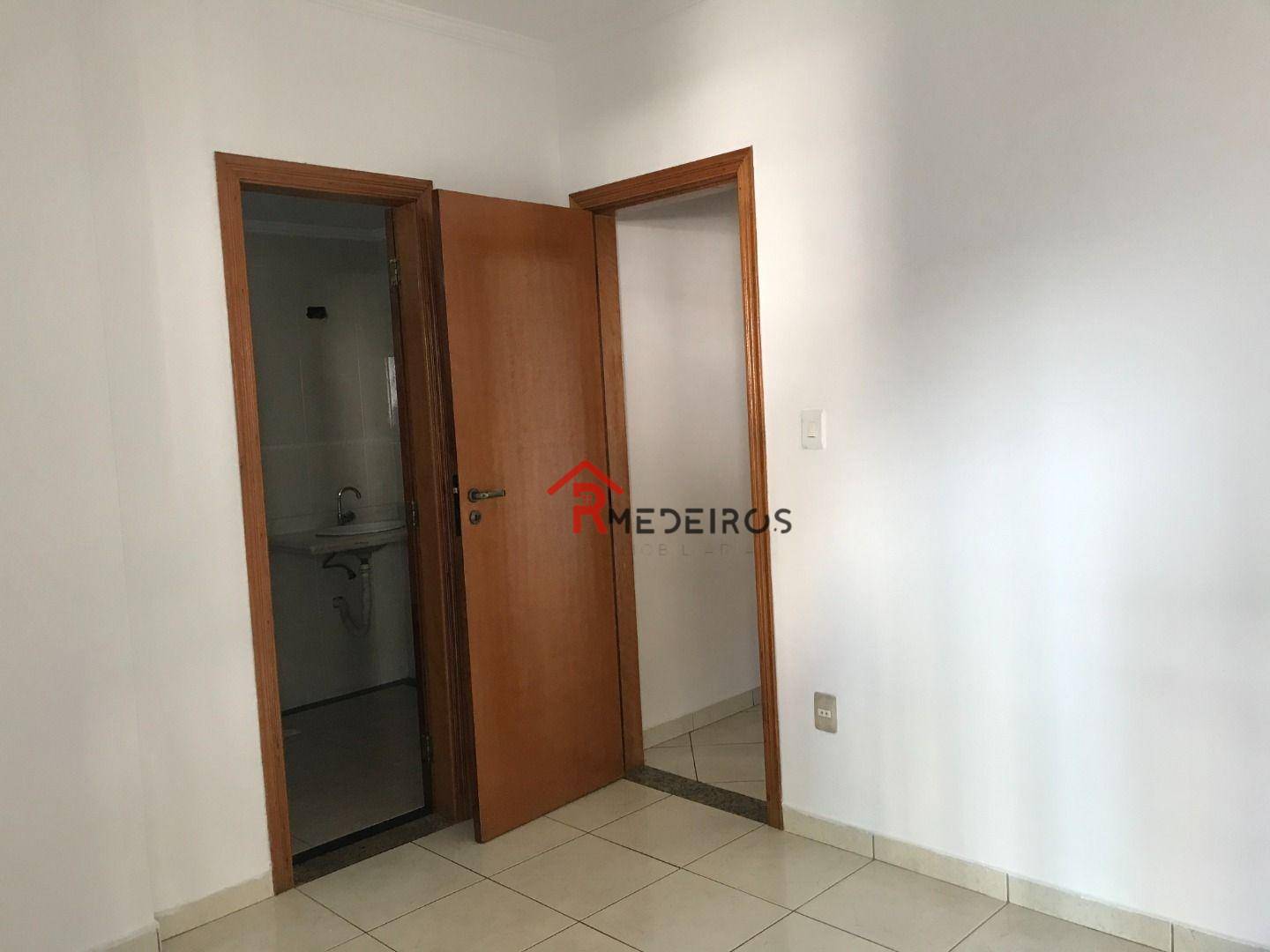 Apartamento à venda com 3 quartos, 170m² - Foto 22