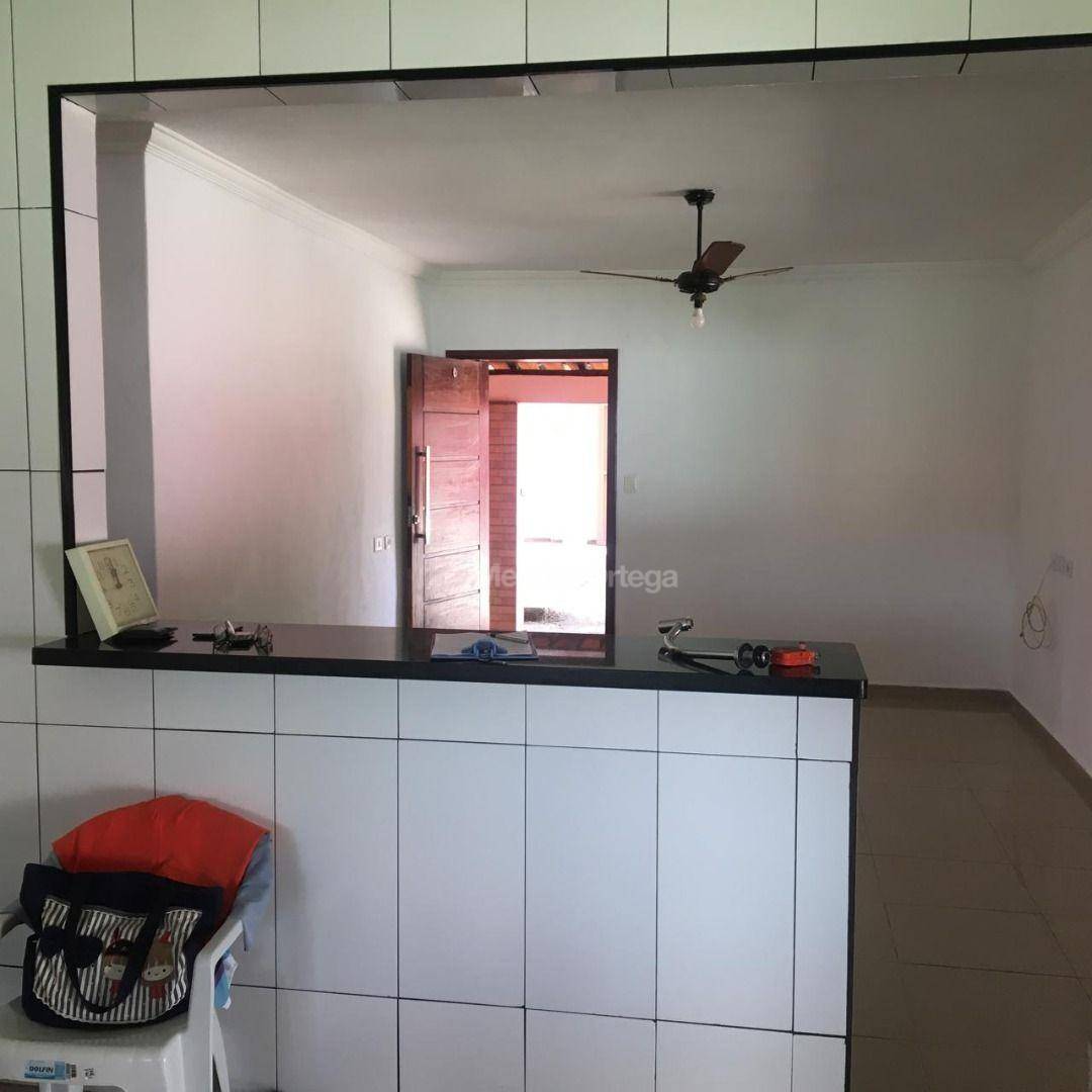 Casa para alugar com 2 quartos, 160m² - Foto 10