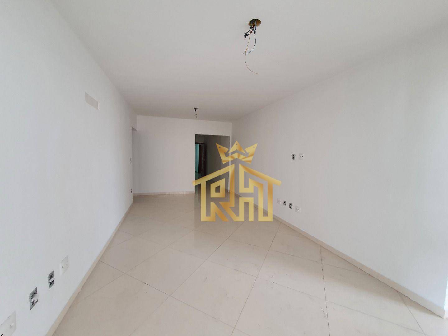 Apartamento à venda com 3 quartos, 138m² - Foto 4