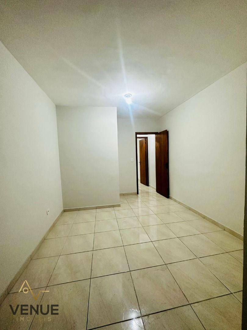 Sobrado à venda com 2 quartos, 78m² - Foto 14