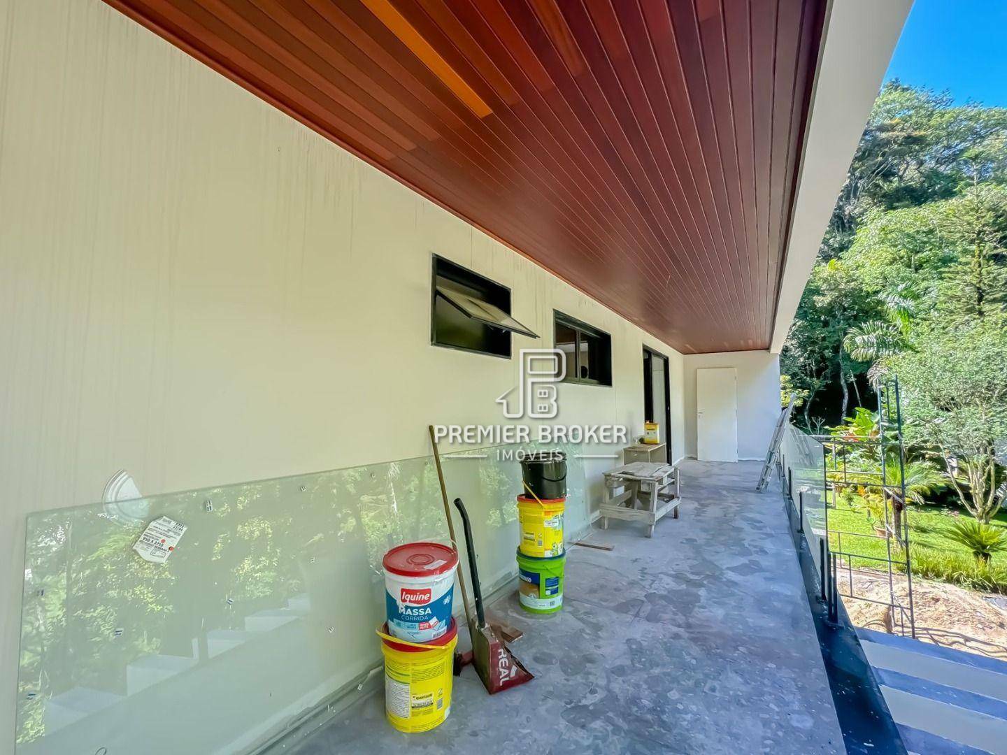 Casa de Condomínio à venda com 5 quartos, 400m² - Foto 17