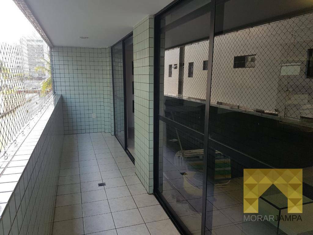 Apartamento à venda com 3 quartos, 150m² - Foto 7