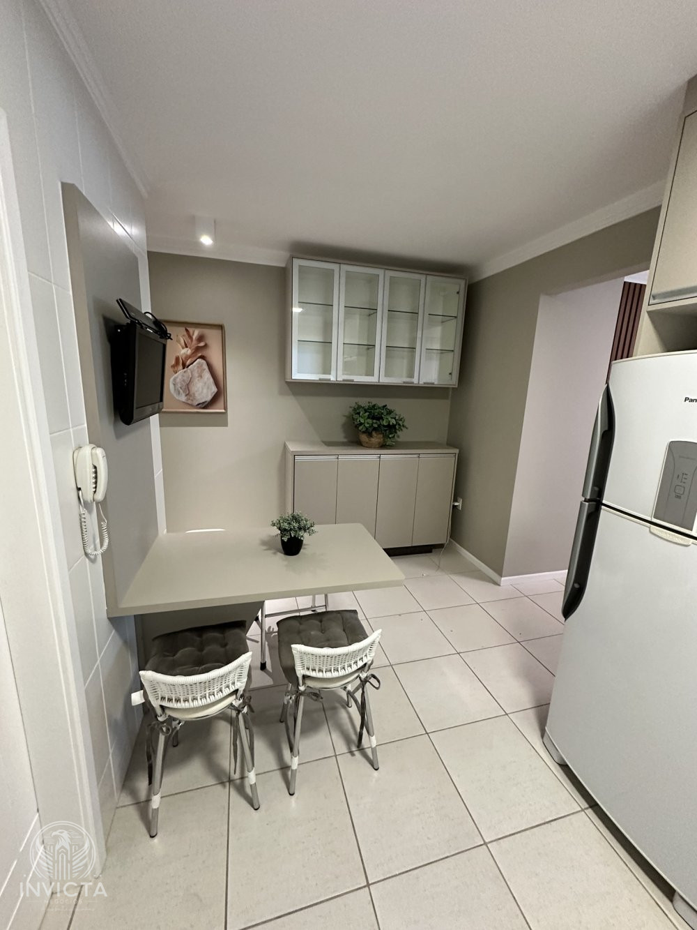 Apartamento à venda com 2 quartos, 100m² - Foto 37