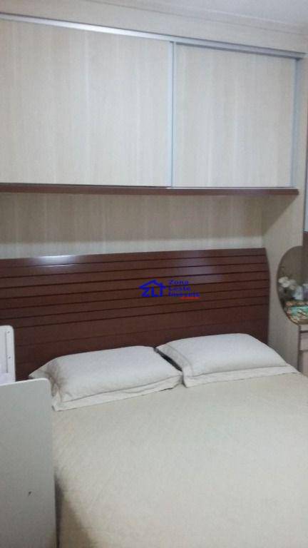 Apartamento à venda com 2 quartos, 60m² - Foto 19