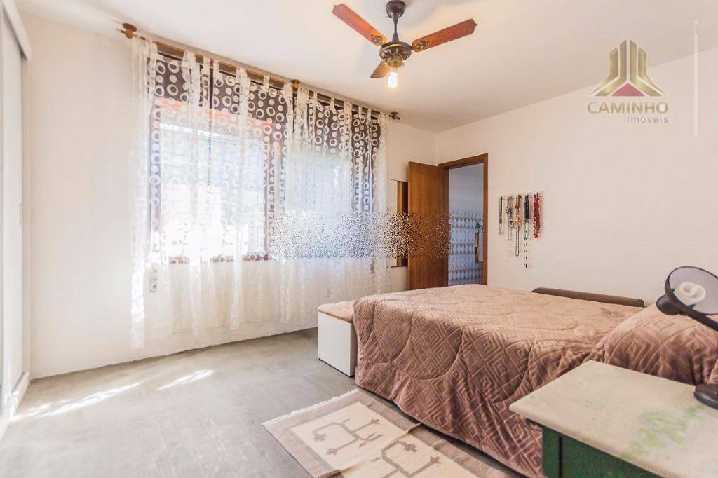 Casa à venda com 3 quartos, 250m² - Foto 29