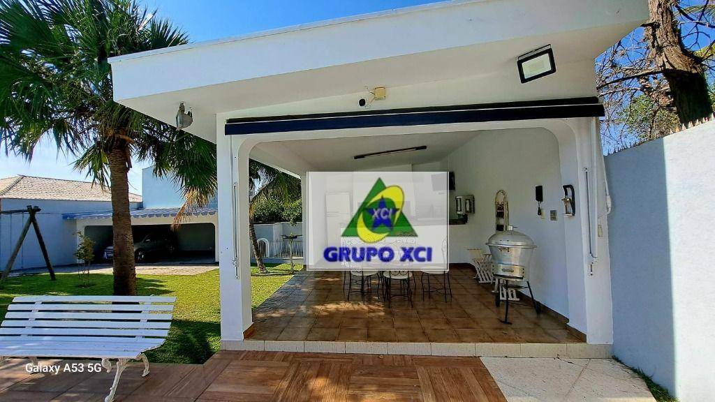 Casa para alugar com 4 quartos, 800m² - Foto 9