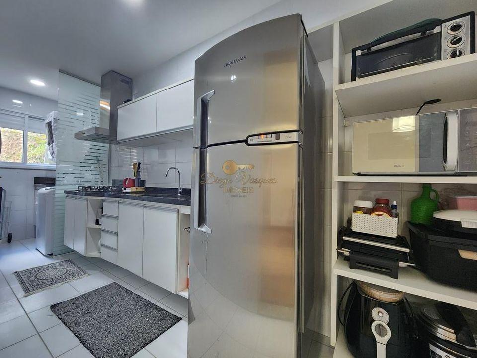 Apartamento à venda com 2 quartos, 66m² - Foto 6