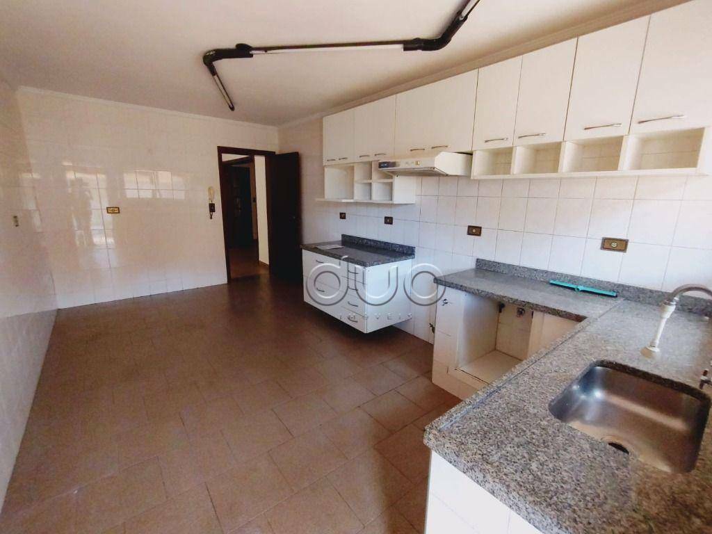 Casa à venda e aluguel com 4 quartos, 265m² - Foto 28
