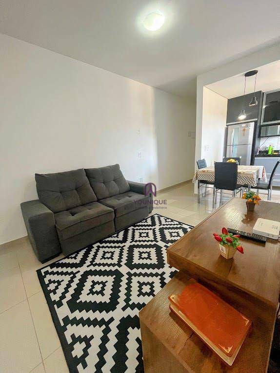 Apartamento à venda com 2 quartos, 73m² - Foto 1