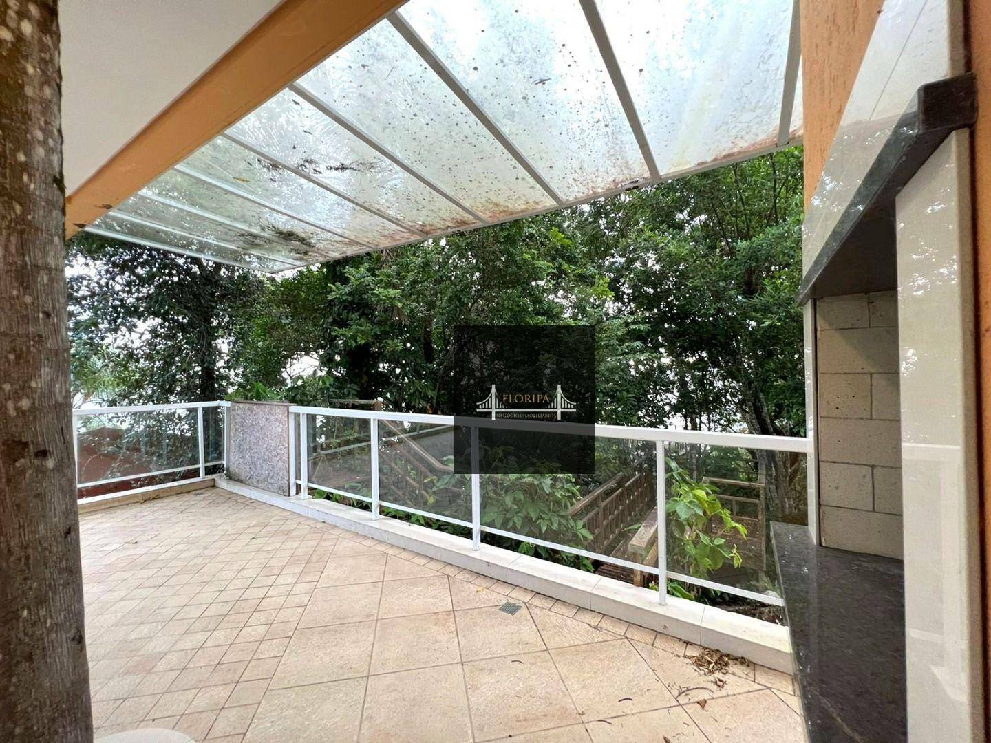 Casa à venda com 8 quartos, 1000m² - Foto 13