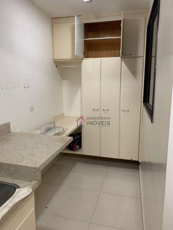 Apartamento à venda e aluguel com 3 quartos, 139m² - Foto 9