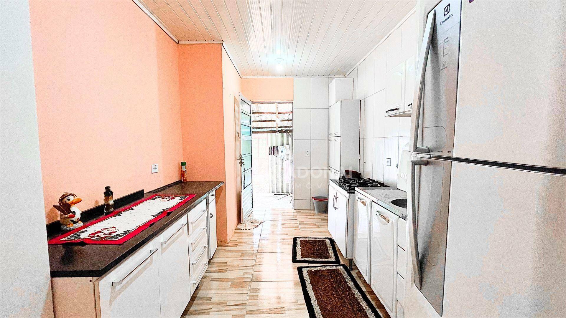 Casa à venda com 1 quarto, 100m² - Foto 12