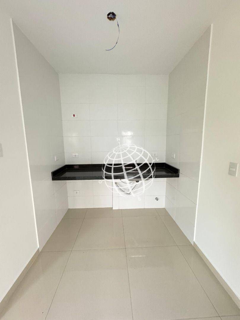 Apartamento à venda com 2 quartos, 65m² - Foto 12