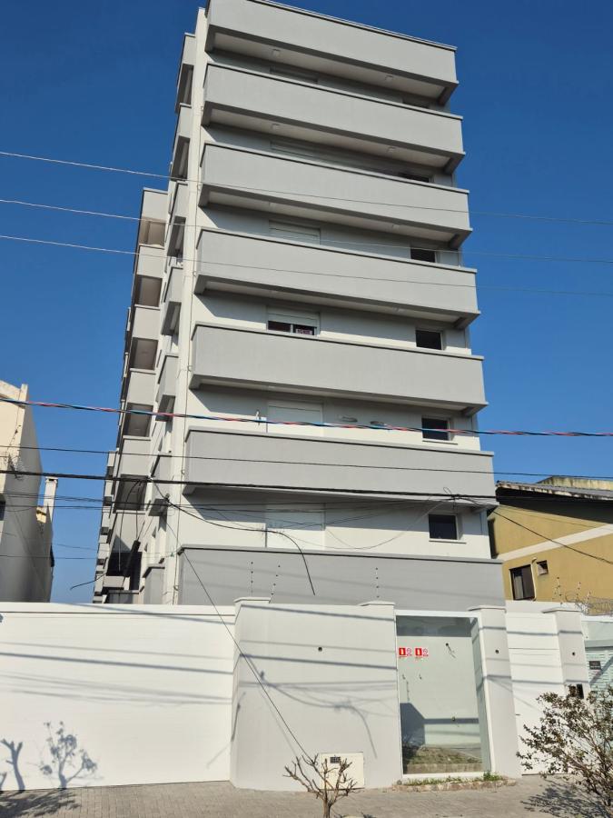 Apartamento à venda com 3 quartos, 110m² - Foto 1