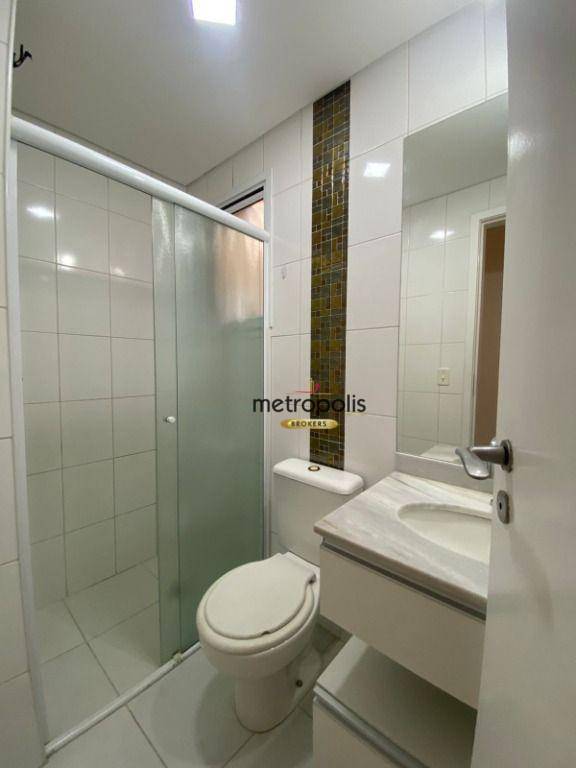 Apartamento para alugar com 2 quartos, 65m² - Foto 12