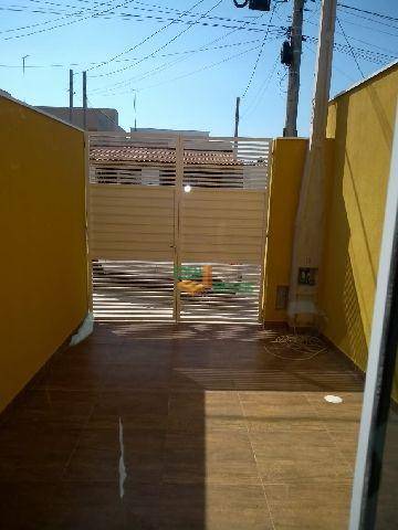 Casa à venda com 2 quartos, 96m² - Foto 2