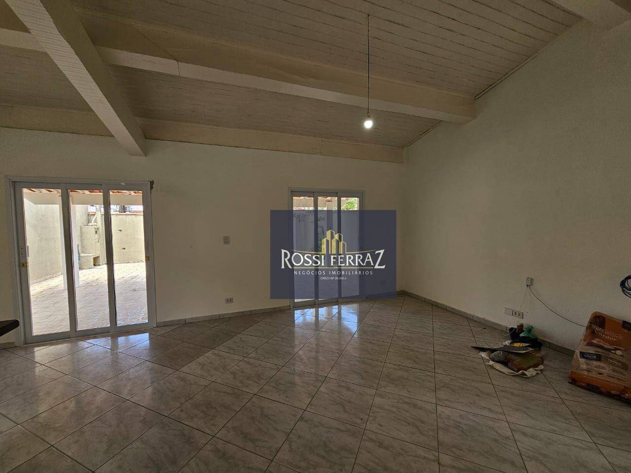 Casa à venda e aluguel com 4 quartos, 185m² - Foto 19