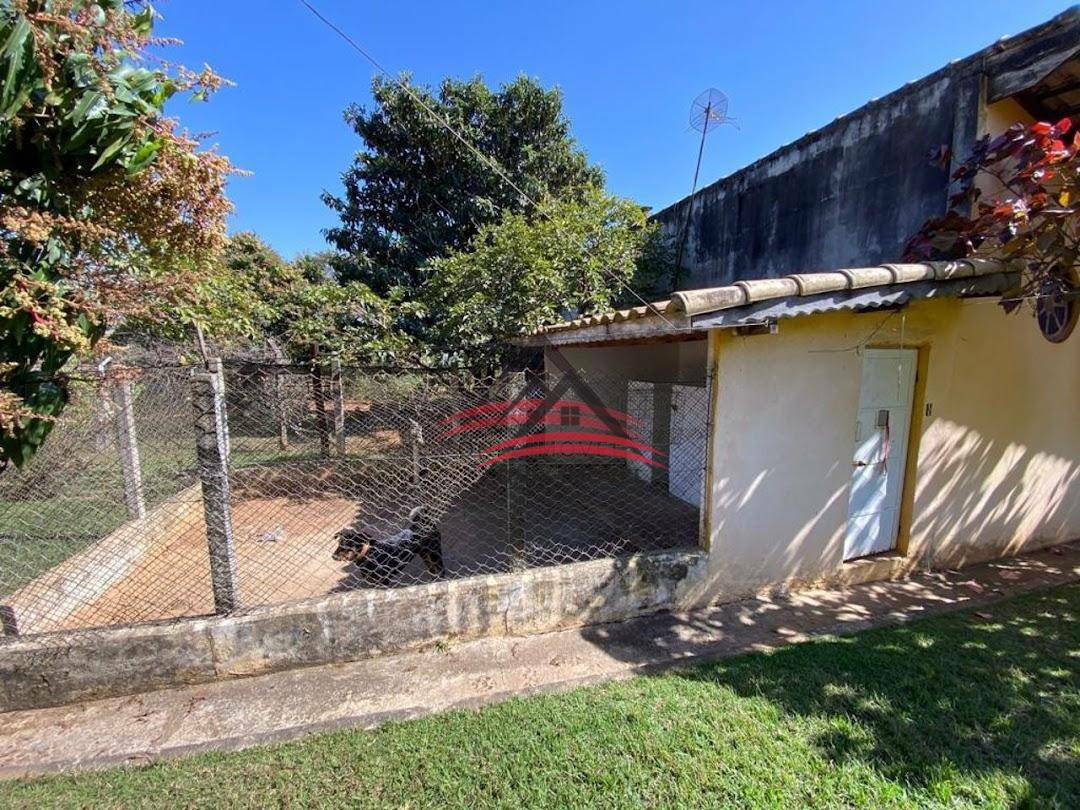 Sítio à venda com 3 quartos, 800m² - Foto 20