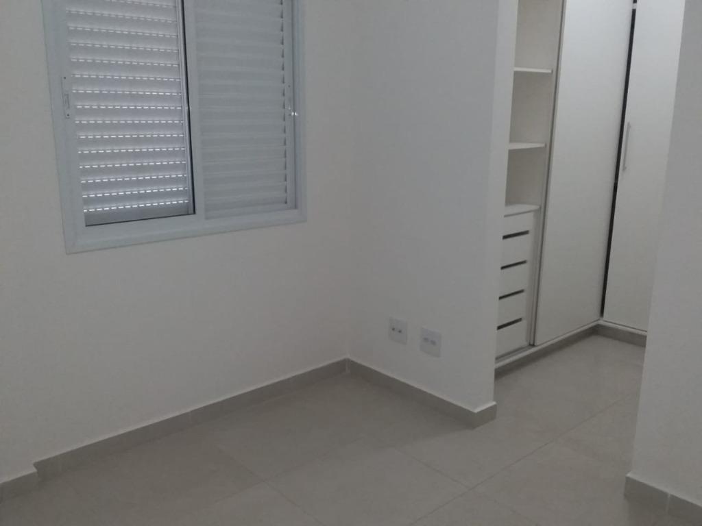 Apartamento para alugar com 2 quartos, 1m² - Foto 8