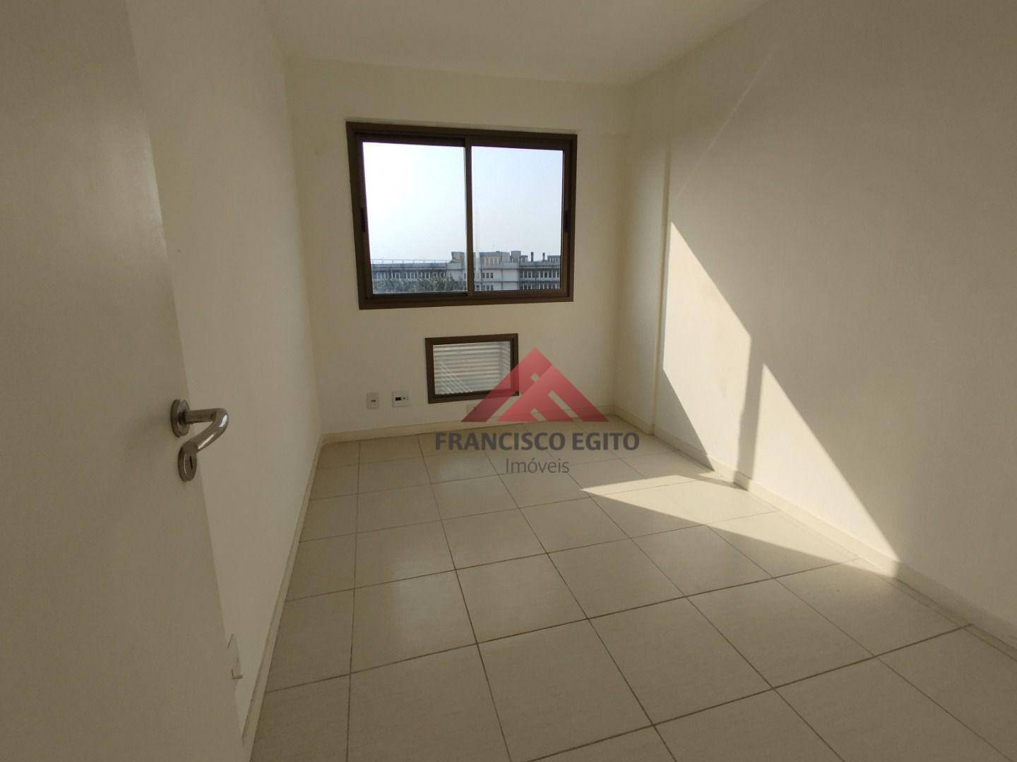 Apartamento à venda com 3 quartos, 130m² - Foto 11