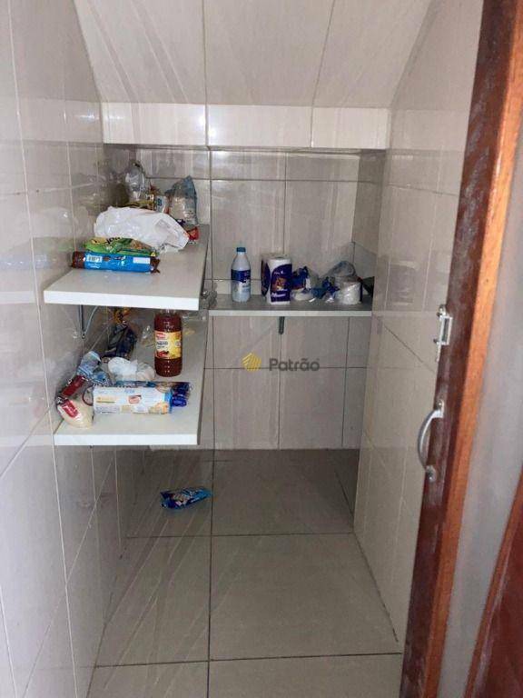 Sobrado à venda com 3 quartos, 240m² - Foto 5