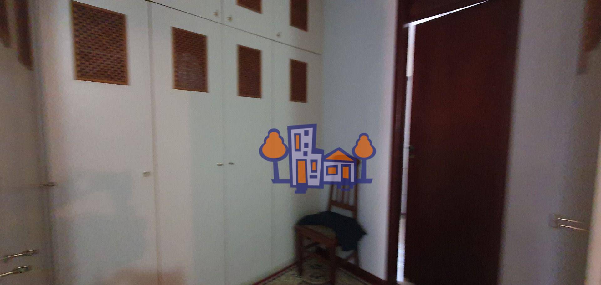 Apartamento à venda com 3 quartos, 199m² - Foto 13