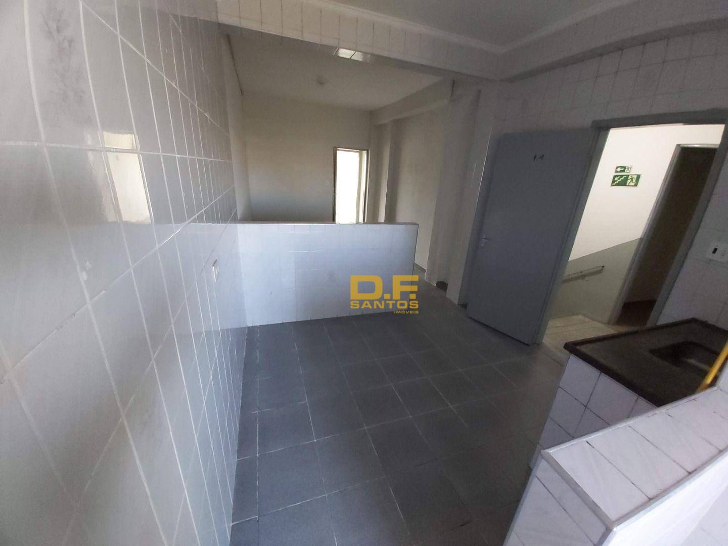 Apartamento para alugar com 1 quarto, 69m² - Foto 9