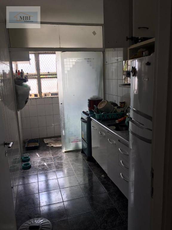 Apartamento à venda com 3 quartos, 68m² - Foto 9