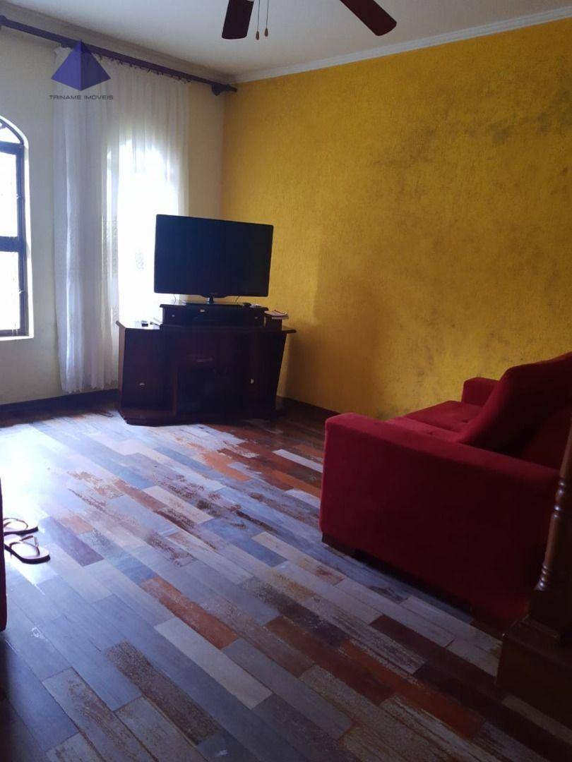 Sobrado à venda com 3 quartos, 200M2 - Foto 5