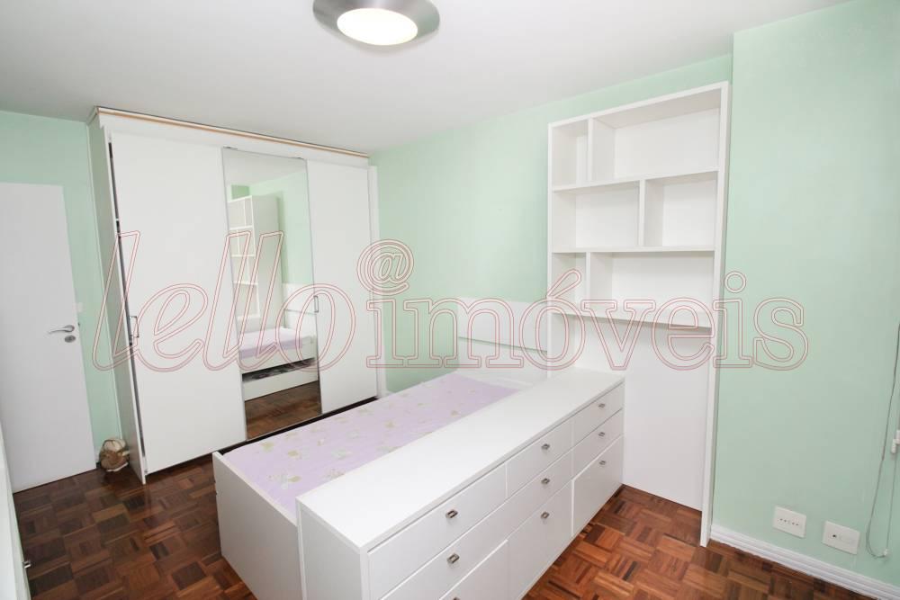 Apartamento à venda com 3 quartos, 240m² - Foto 15