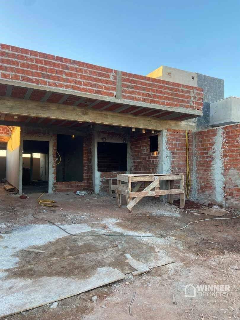 Casa à venda com 3 quartos, 100m² - Foto 12