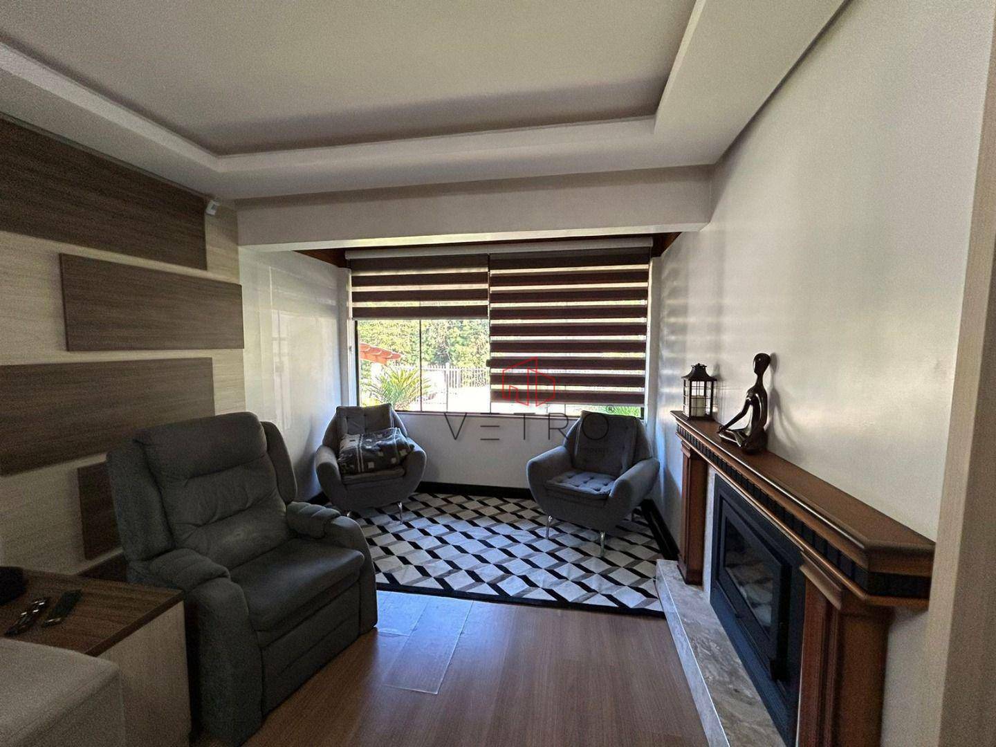 Casa de Condomínio à venda com 3 quartos, 205m² - Foto 3